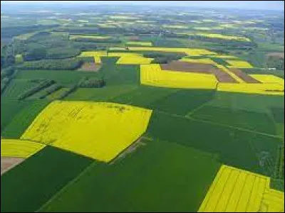 Commune du département de la Lozère, située dans la vallée du Lot :