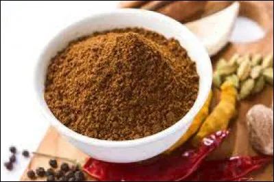 Le quatre-épices est un mélange de muscade, de clou de girofle et de cannelle.