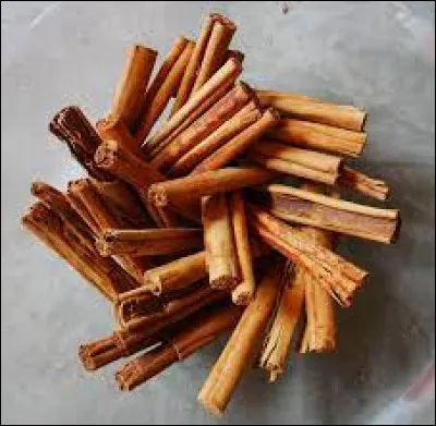 Dans lÉgypte antique, la cannelle était utilisée pour lembaumement.