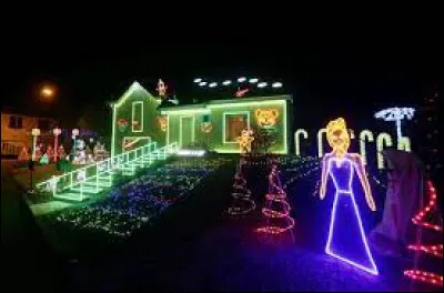 Prenons à présent la direction de la Franche-Comté, pour voir cette maison de Lavernay. Nous serons dans le département ...