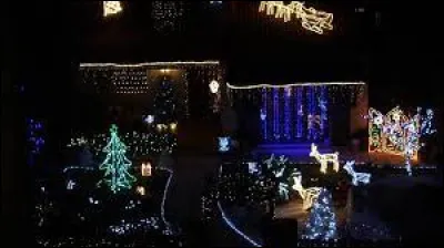 Je vous emmène en région P.A.C.A., à Châteauneuf-les-Martigues. Ville de la métropole Aix-Marseille-Provence, elle se situe dans le département numéro ...