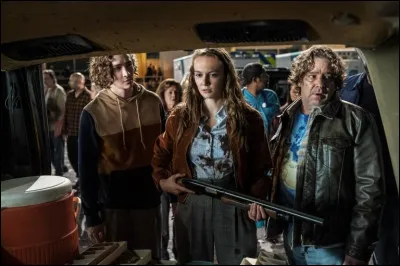 Quelle musique peut-on entendre à la scène d'intro ?