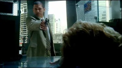 Si tu devais aller en prison pour sauver l'un de tes amis, quel crime commettrais-tu ?