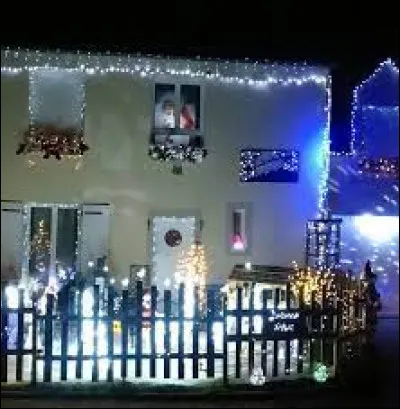 Petit tour dans le Cotentin, à Quinéville. Nous sommes en Basse-Normandie, dans le département ...