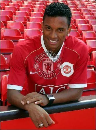 Qui est ce joueur de foot ?