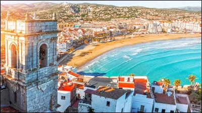 Avec le rouge quelle autre couleur peut-on trouver sur le drapeau espagnol ?