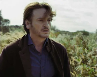 Dans quel film Beno&icirc;t Magimel est-il un p&egrave;re dont le fils est devenu une femme ?