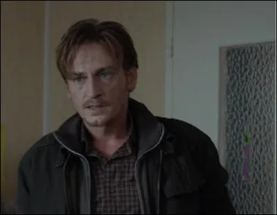 Dans quel film Beno&icirc;t Magimel est-il un &eacute;ducateur judiciaire venant en aide &agrave; un adolescent violent ?