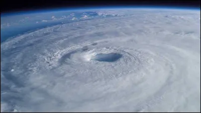 Où se forme un ouragan ?