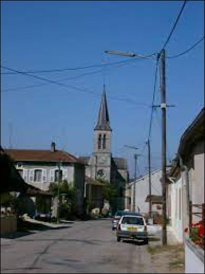 Nous commençons notre balade dans le Grand-Est, à Abainville. Village de l'arrondissement de Commercy, arrosé par l'Ornain, il se situe dans le département ...