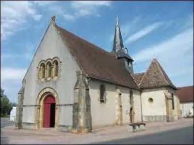 Voici l'église Saint-Révérien à Coulanges. Village Bourbonnais, il se situe dans l'ex région ...