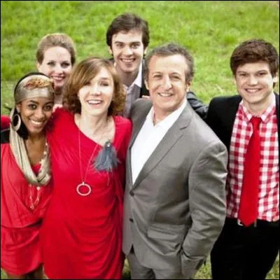 Quelle s&eacute;rie familiale suit la famille Ferri&egrave;re sur 14 saisons ?