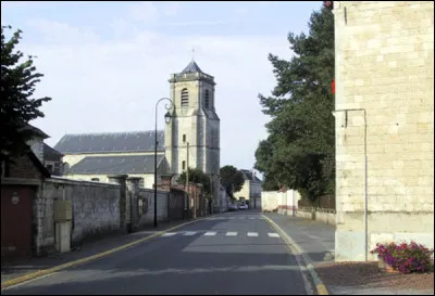 ''Rivière" est une commune française située dans le département 62, donc dans quel département ?