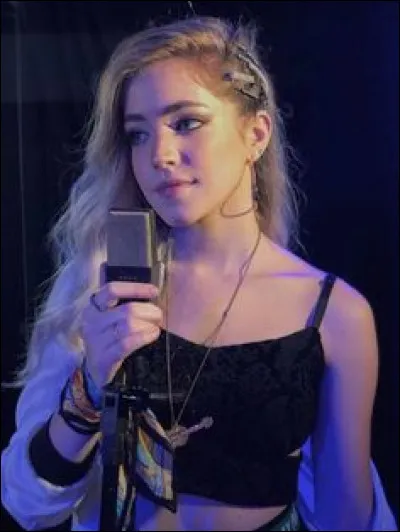 Si tu fais une f&ecirc;te, tu invites :