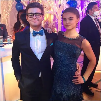 Lesquels ont été les petits amies de Alexa ? (Il y en a 2)