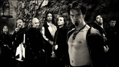 Complétez : 
"Für einen Moment wollt' keiner mehr..."