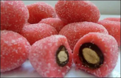 Quelle ville est associ&eacute;e aux coucougnettes ?