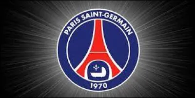 Il existe une référence à Louis XIV sur la plupart des logos du PSG jusquen 2013.