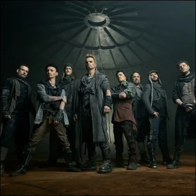 Complétez : 
"Wenn Schwarz und Weiß zu Grau..."