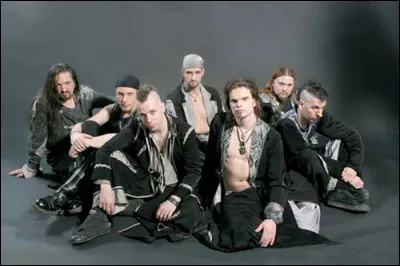 Complétez : 
"In mir glomm des Dämons grimme..."