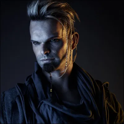 Complétez : 
"Der Tod hält heut..."