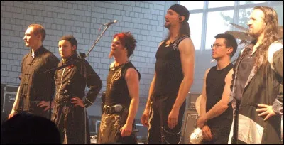 Complétez : 
"Wartet auf das Vaters Wort..."