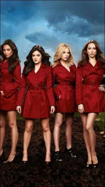 Qui sont les manteaux rouges ?