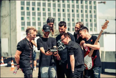 Complétez : 
"Das ist nicht eure Welt..."