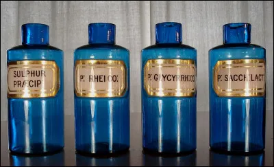 Quel ancien médicament était à base d'opium ?