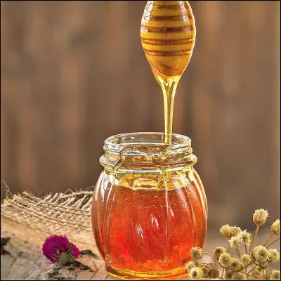 S'il est mis à l'abri de l'humidité, le miel est un aliment impérissable.