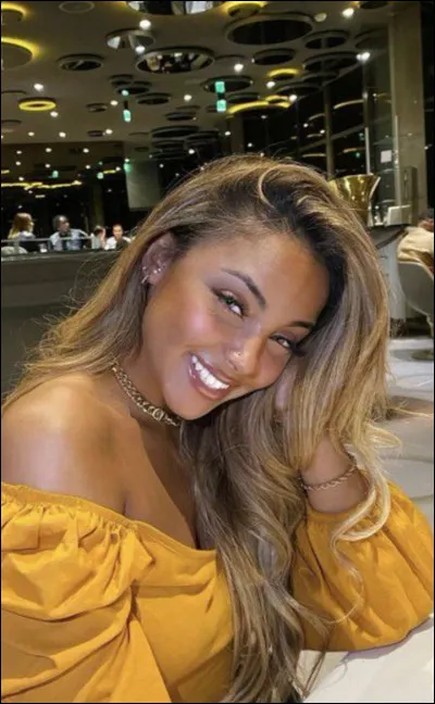 Qui est cette artiste ?