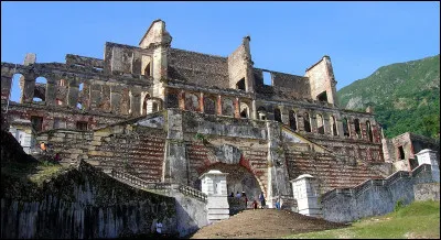 Dans quel pays des Caraïbes, peut-on admirer le Parc historique national de Citadelle, Sans Souci et Ramiers fondé par les Français ?