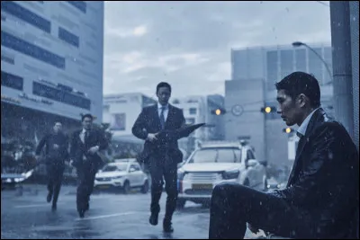 Un film sorti le 9 avril 2021 sur Netflix. Quel est ce film dramatique et policier, réalisé par Park Hoon-Jung, dans lequel on peut voir Tae-goo Eom, Jeon Yeo-bin et Cha Seung-Won ?