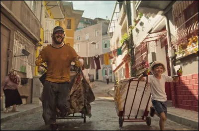 Un film sorti le 12 mars 2021 sur Netflix. Quel est ce film dramatique, réalisé par Can Ulkay, dans lequel on peut voir Çağatay Ulusoy, Emir Ali Doğrul et Ersin Arıcı ?