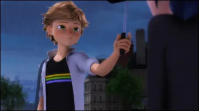 Il pleut à verse et on te tend un parapluie. Comment peux-tu dire "volontiers" ?