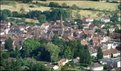 Nolay est un village Côte-d'Orien situé en région ...