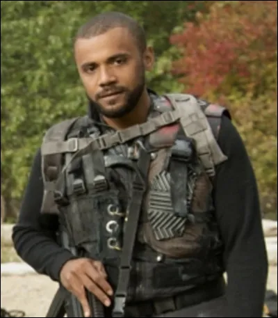 Qui interprète Miller ?