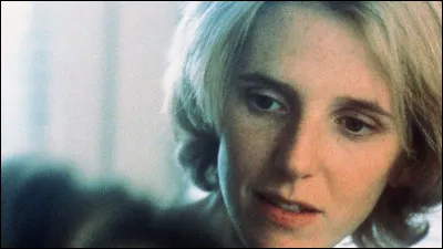 Dans quel film Sandrine Kiberlain est-elle une femme dont le fils est mort dans un accident ?