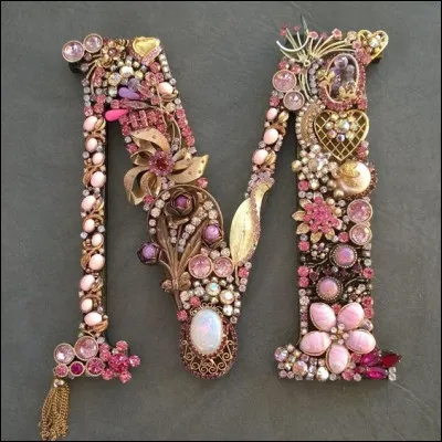 J'aime le Maghreb ! Quel plat ne fait pas partie de ses spécialités ?