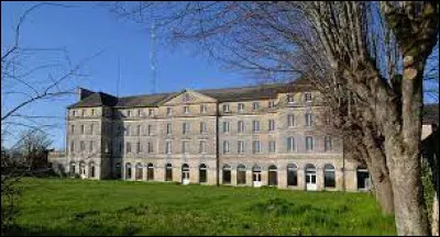 Je vous emmène dans le Calvados à la découverte de l'ancien séminaire de Sommervieu. Nous serons en région ...