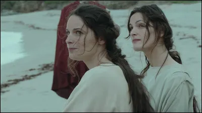 Comment se nomment les jumelles du pêcheur ?