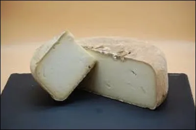 Gastronomie : 
Parmi ces trois fromages, lequel est fabriqué à base de lait de brebis ?