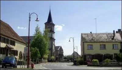 Nous partons en Alsace bossue, à Keskastel. Village de l'arrondissement de Saverne, il se situe dans le département ...