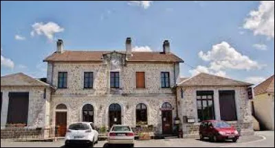 Charron est un village Creusois situé dans l'ex région ...