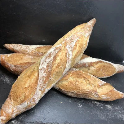 Quelle est la particularité de la baguette tradition ?