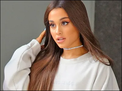 Dans quelle série Ariana a-t-elle joué ?