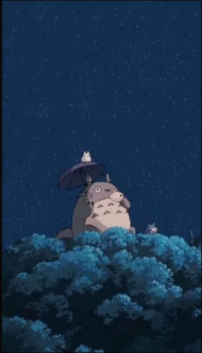 Cette grosse peluche grise est dans les studios Ghibli et s'appelle :