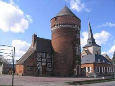 Vous avez sur cette image la tour de Mailly, à Saint-Léger-aux-Bois. Village Seinomarin, il se situe en région ...