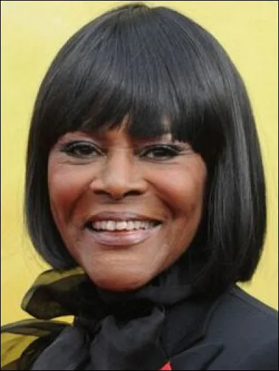 Qui est cette femme ?