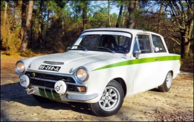 Quelle est cette anglaise qui fit des ravages dans les compétitions ?